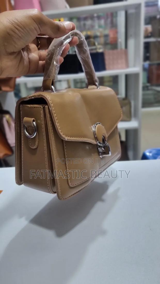Nude Brown Slingbag - thumbnail 2