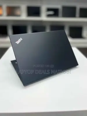 Laptop Lenovo ThinkPad X13 Gen 2 8GB Intel Core I5 SSD 256GB