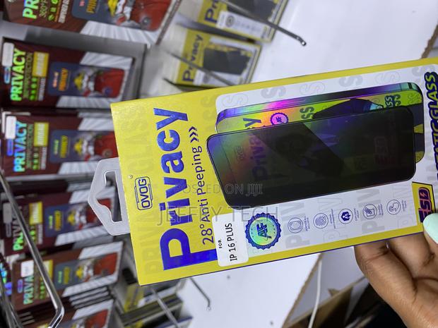 Koala Privacy Anti Static Glass Protector for iPhone 16 Pro - thumbnail 2