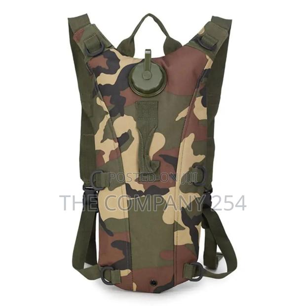 Quality Unisex Hiking Outdoor Carmel Bag Available