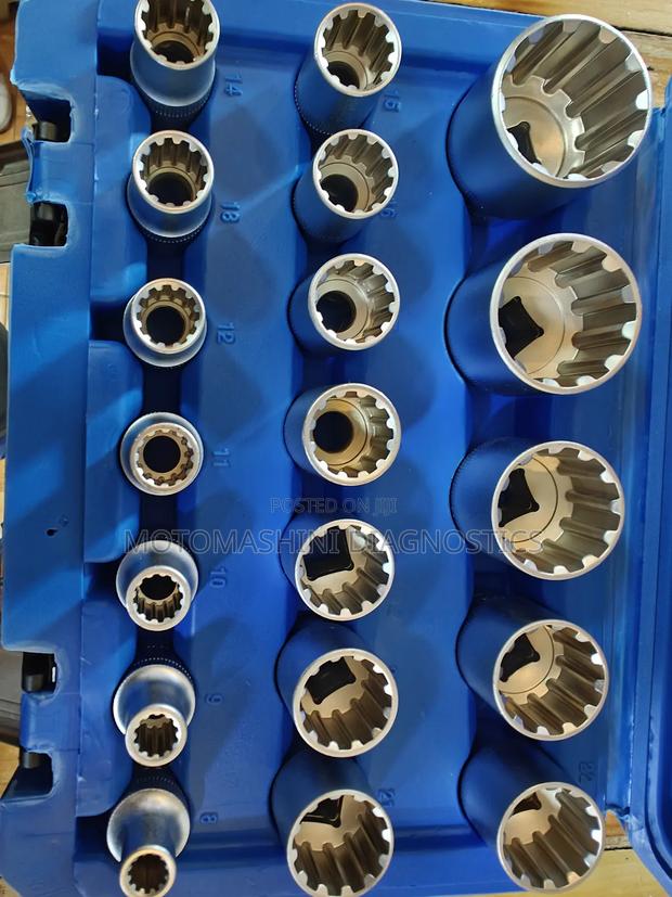 19 Piece 12point Spline Socket Spanners Set 8mm to 32mm - main view