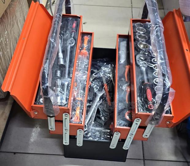85pcs Toolset With Metallic Box - main view