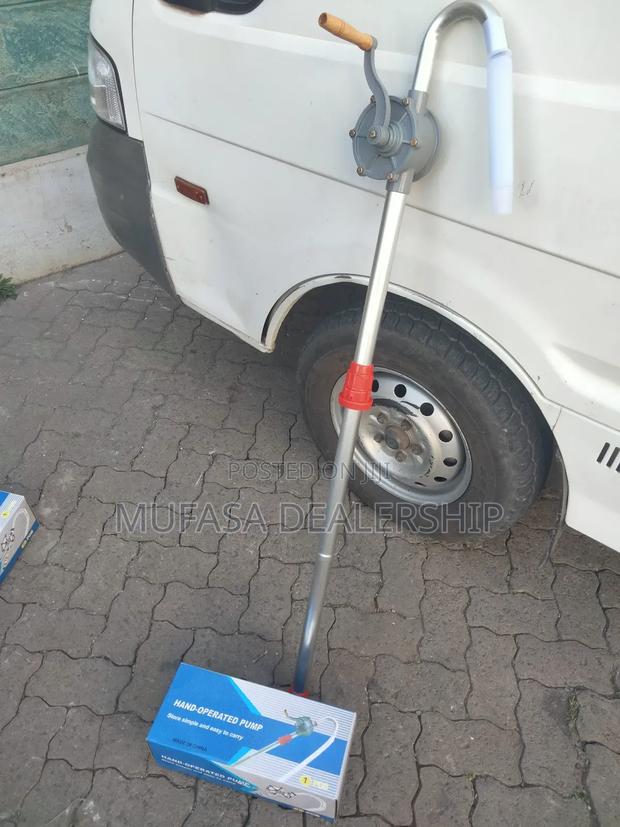 Hand Operated Pump Suppliers - main view