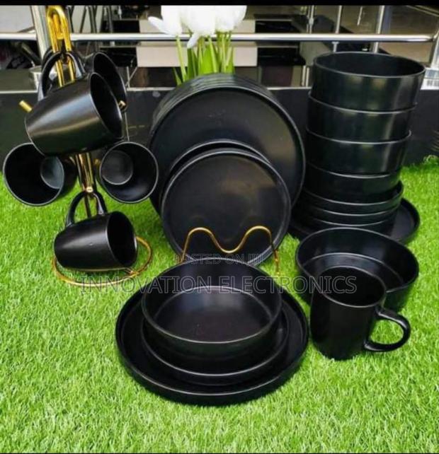 24pcs Black Ceramic Dinner Set