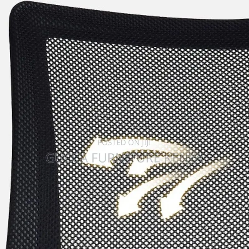 Office Chair:Captain Office Mesh With Upholstered Finish