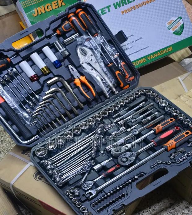 142 PCS Socket Wrench Set° - main view