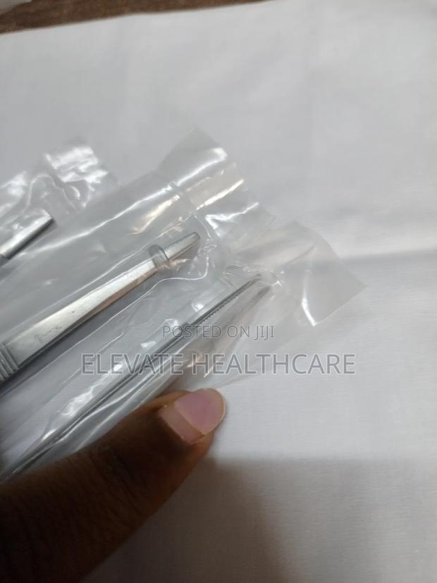 Plain Forceps - main view