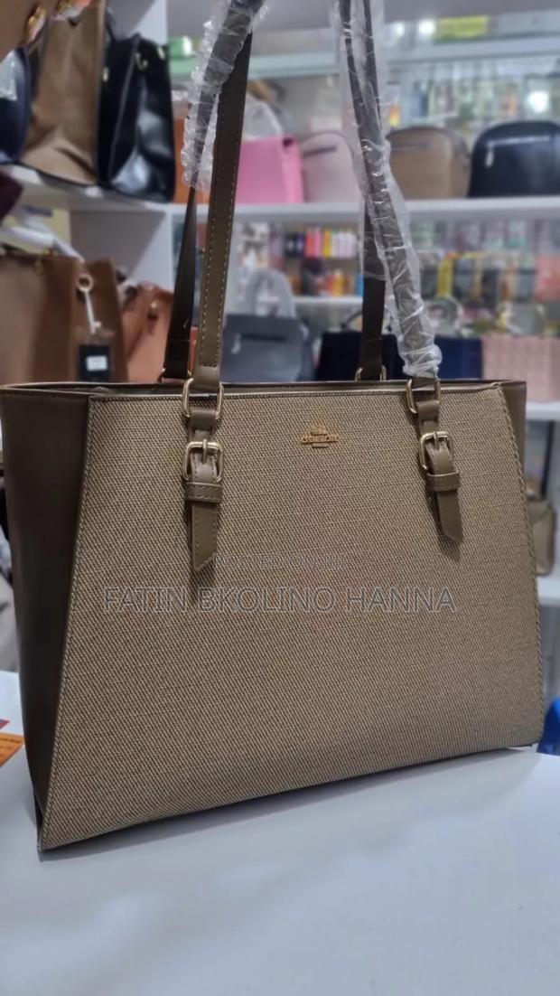 Nude Handbag High End - main view