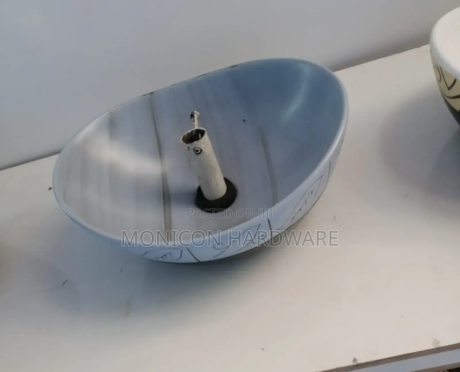 Quality Countertop Handwash Basin