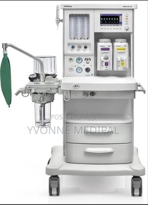 Anaesthesia Machine - thumbnail 2