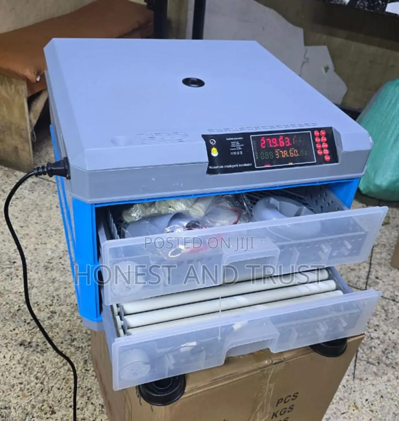 64 Egg Automatic Incubator