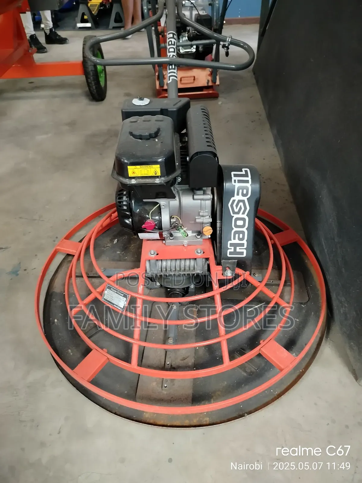Heavy Duty Power Float With Pan Petrol Powered