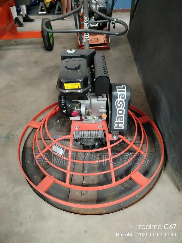 Heavy Duty Power Float With Pan Petrol Powered