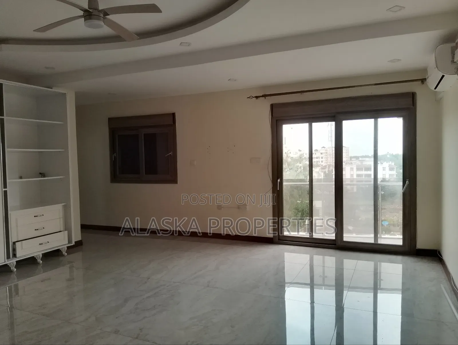 3bdrm Apartment in Nyali Estate for rent