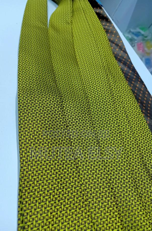 Lime Green Geometric Executive Single Ties - thumbnail 2