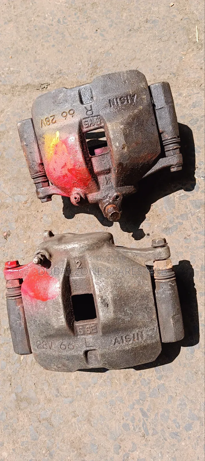 Hiace 7l Front Calipers.