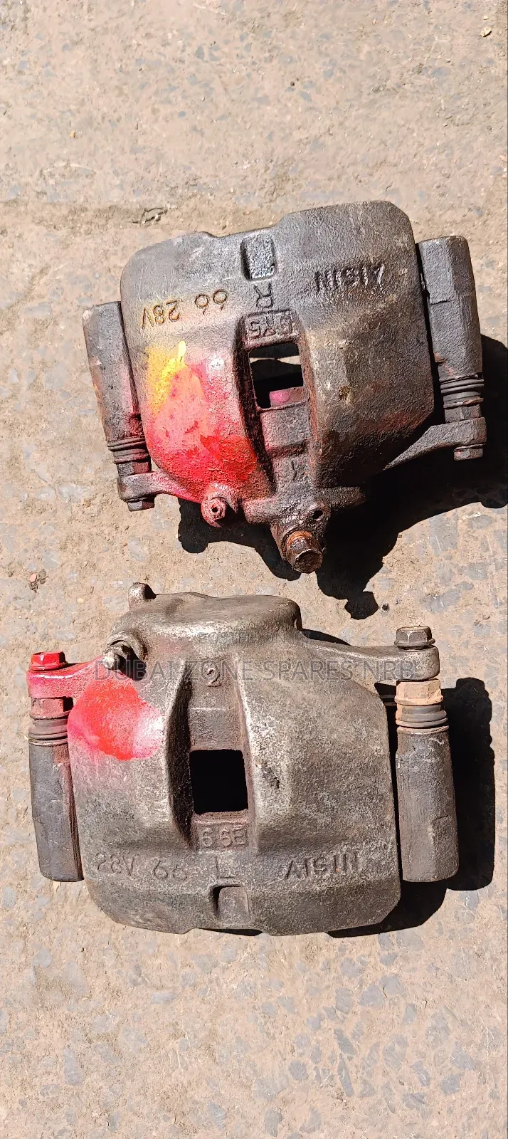 Hiace 7l Front Calipers.