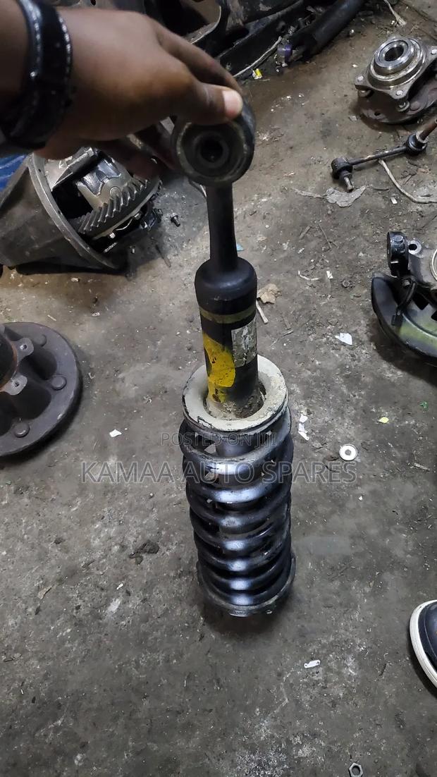 Complete Shocks Prado J150 - thumbnail 3