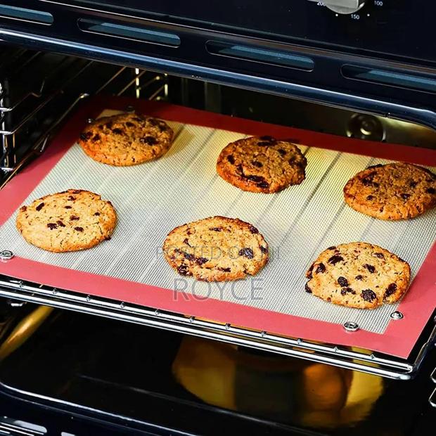 Reusable Silicone Baking Mat- { 40*30cm} - thumbnail 4