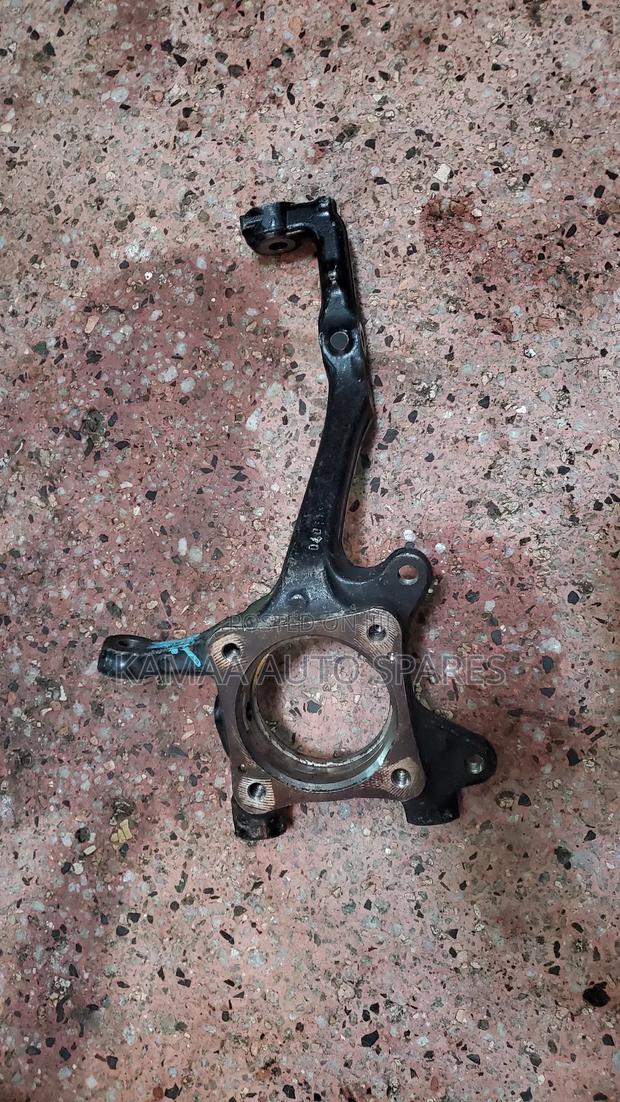 Knuckle Arm Toyota Prado J 150