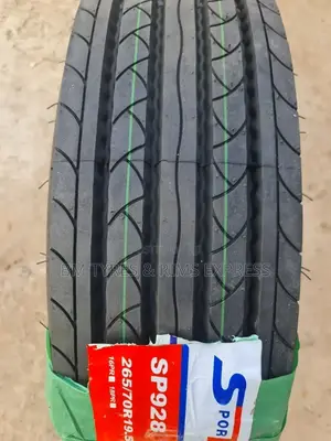 265 /70 R19. 5 Spotrak Tyres (Highway) Commercial.