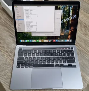 Laptop Apple MacBook Pro 2022 M2 8GB Apple M2 SSD 512GB