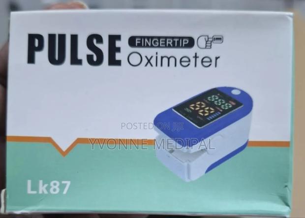 Pulse Oximeter - thumbnail 3