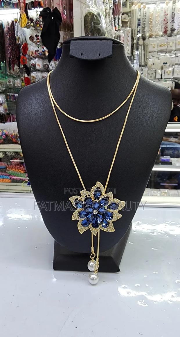 Pretty Necklaces Long - thumbnail 2