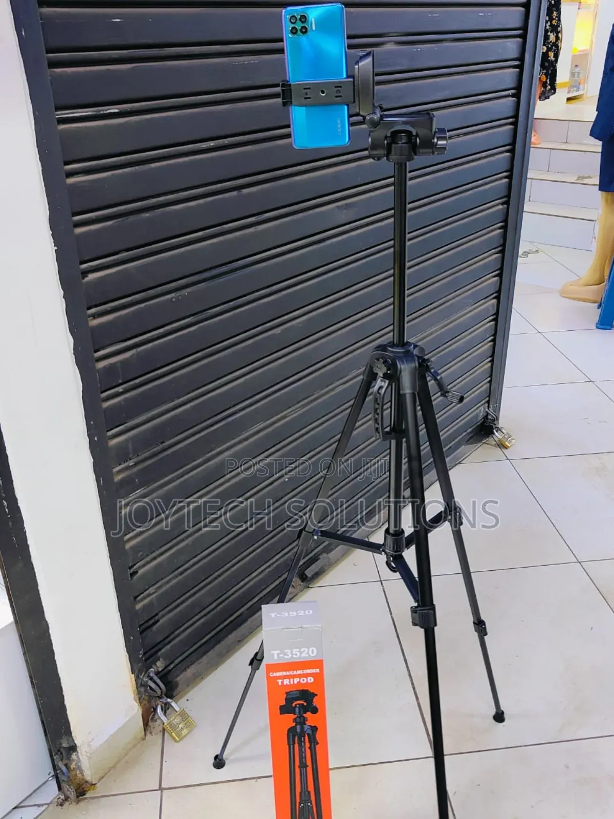 Tripod Tall Stand