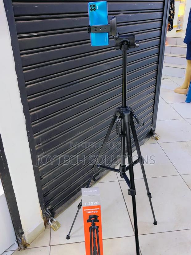 Tripod Tall Stand - main view