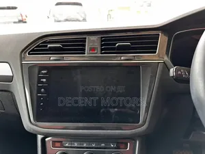 Volkswagen Tiguan 2019 Gray