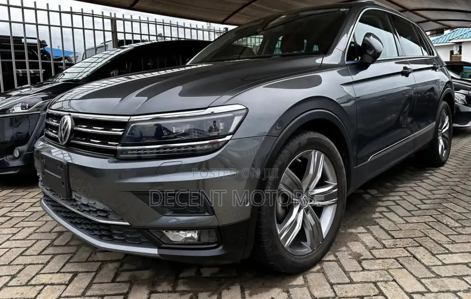 Volkswagen Tiguan 2019 Gray