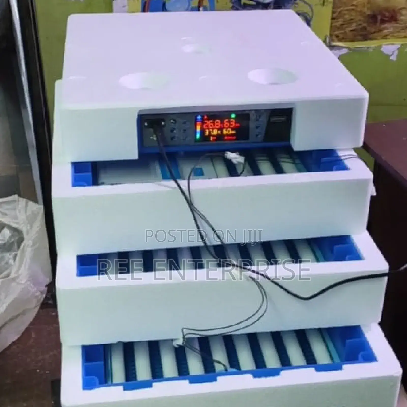 Automatic Incubator 256 Eggs