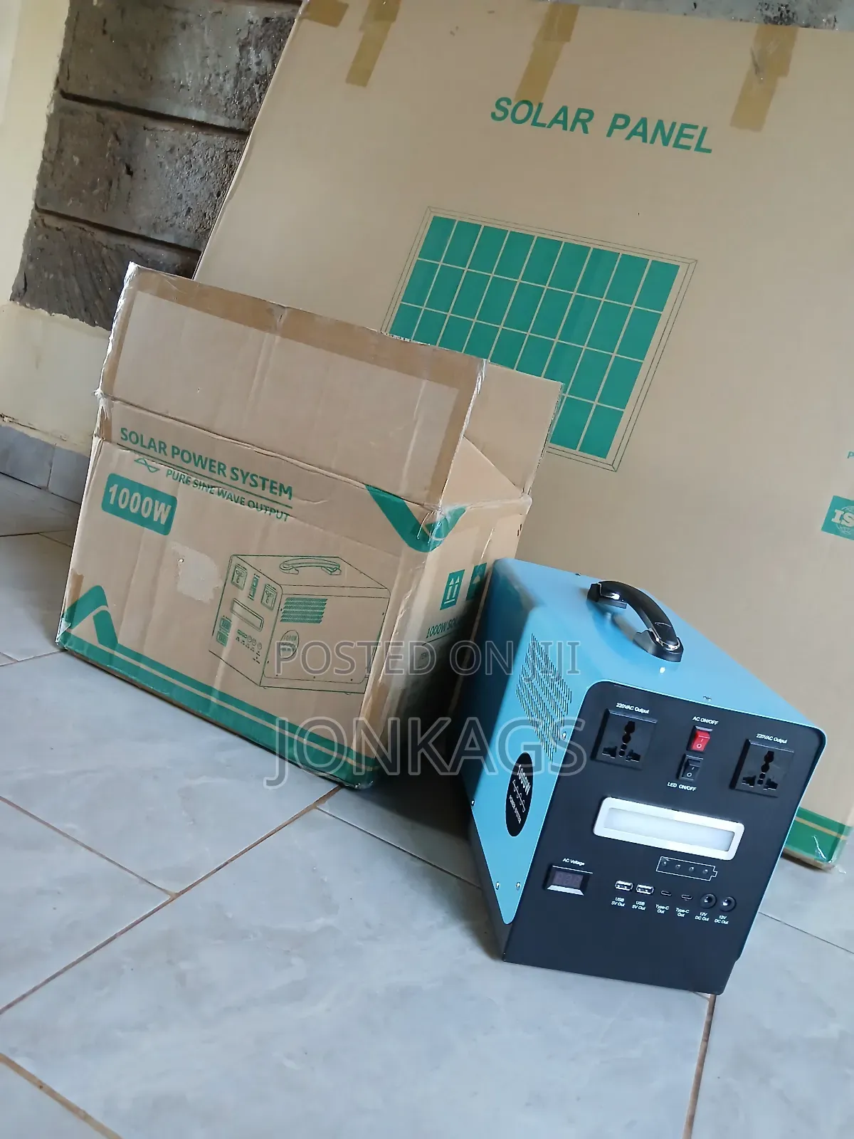Portable 1000 Watts Powerbank Plus Solar Panel