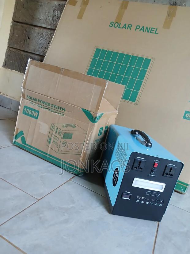 Portable 1000 Watts Powerbank Plus Solar Panel - thumbnail 6