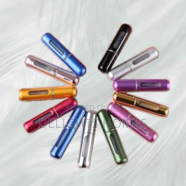 Travel Mini Cologne Perfume Bottle_car - main view