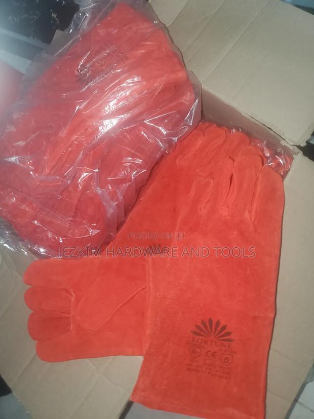 Heat Resistant Gloves - main view