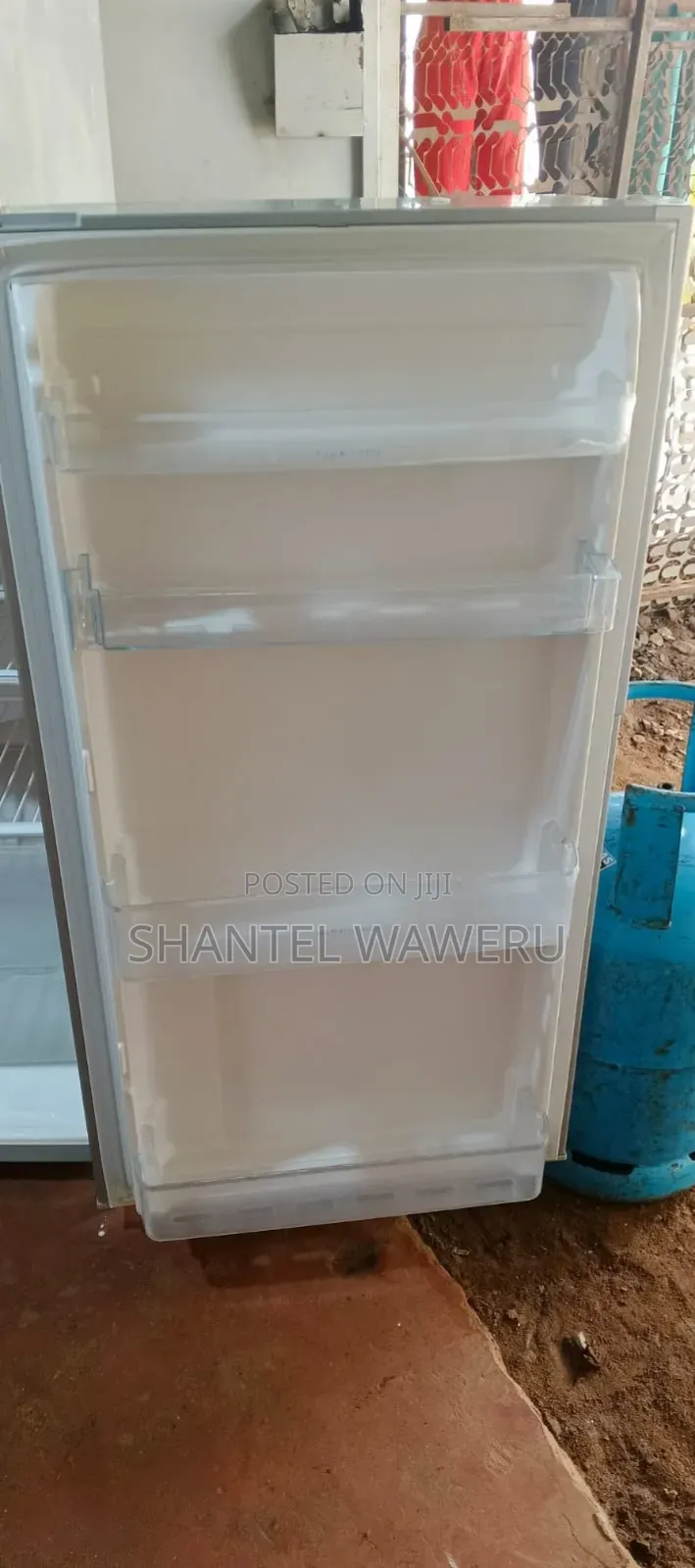 Hitachi Large Refrigerator <>/2 Door Frost at Free