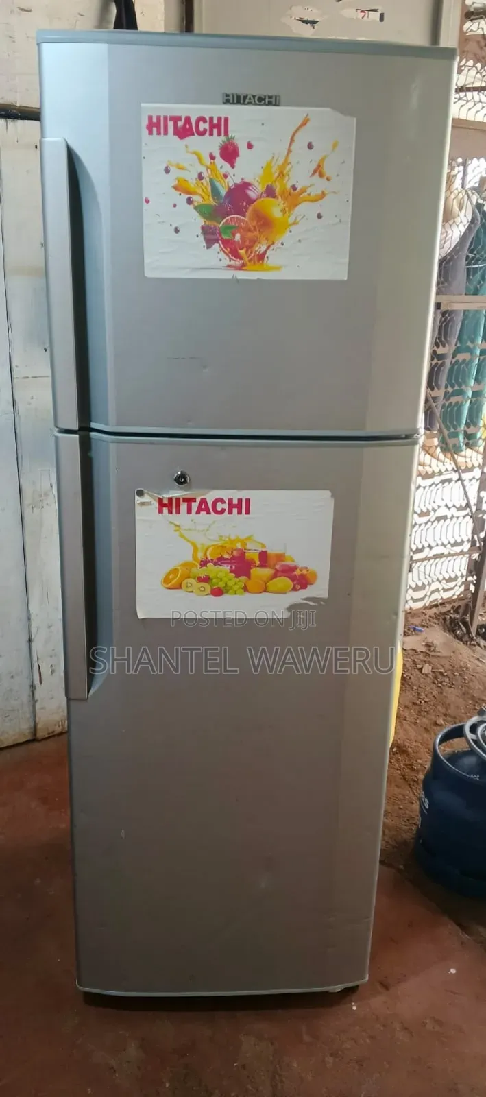 Hitachi Large Refrigerator <>/2 Door Frost at Free