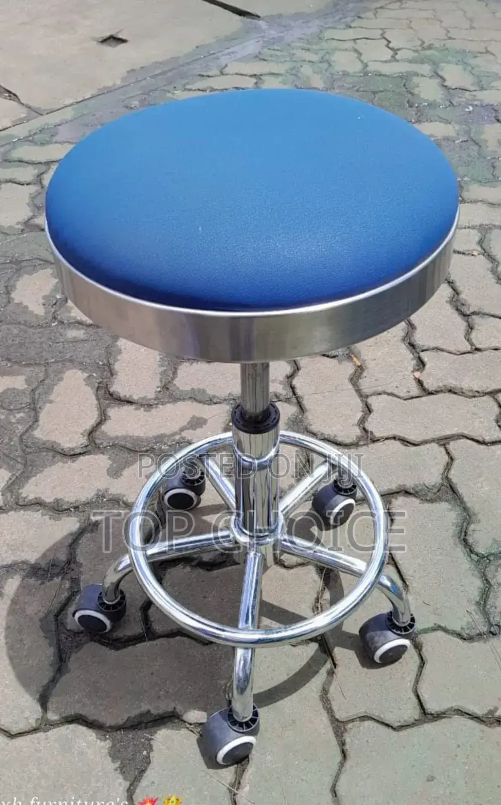 Salon Stool/Clinic Chairs