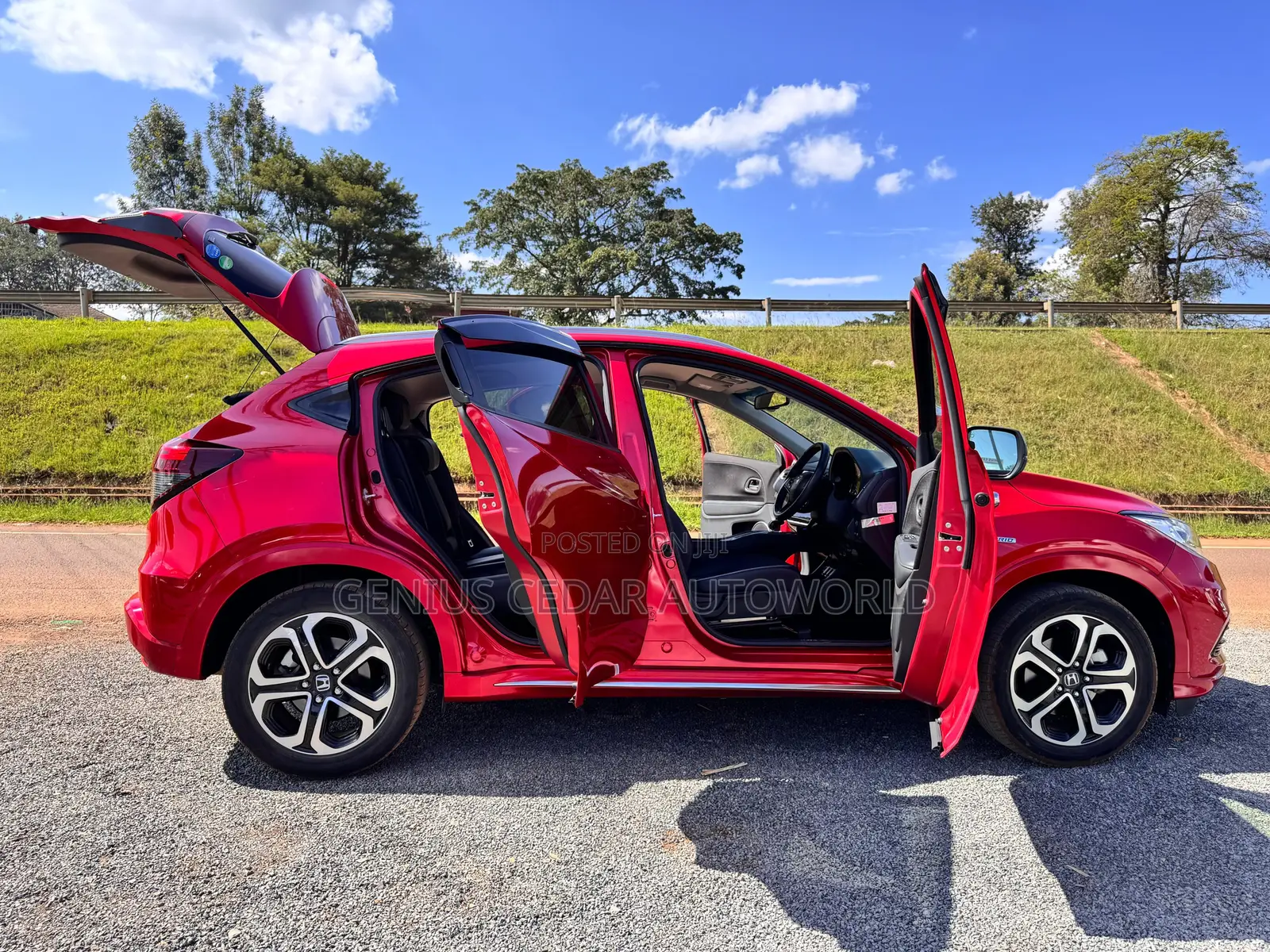 Honda Vezel 2018 Red