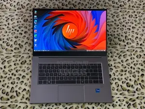 Laptop HP ZBook Firefly G8 16GB Intel Core I5 SSD 512GB