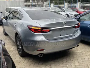 Mazda Atenza 2018 Silver