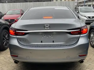 Mazda Atenza 2018 Silver