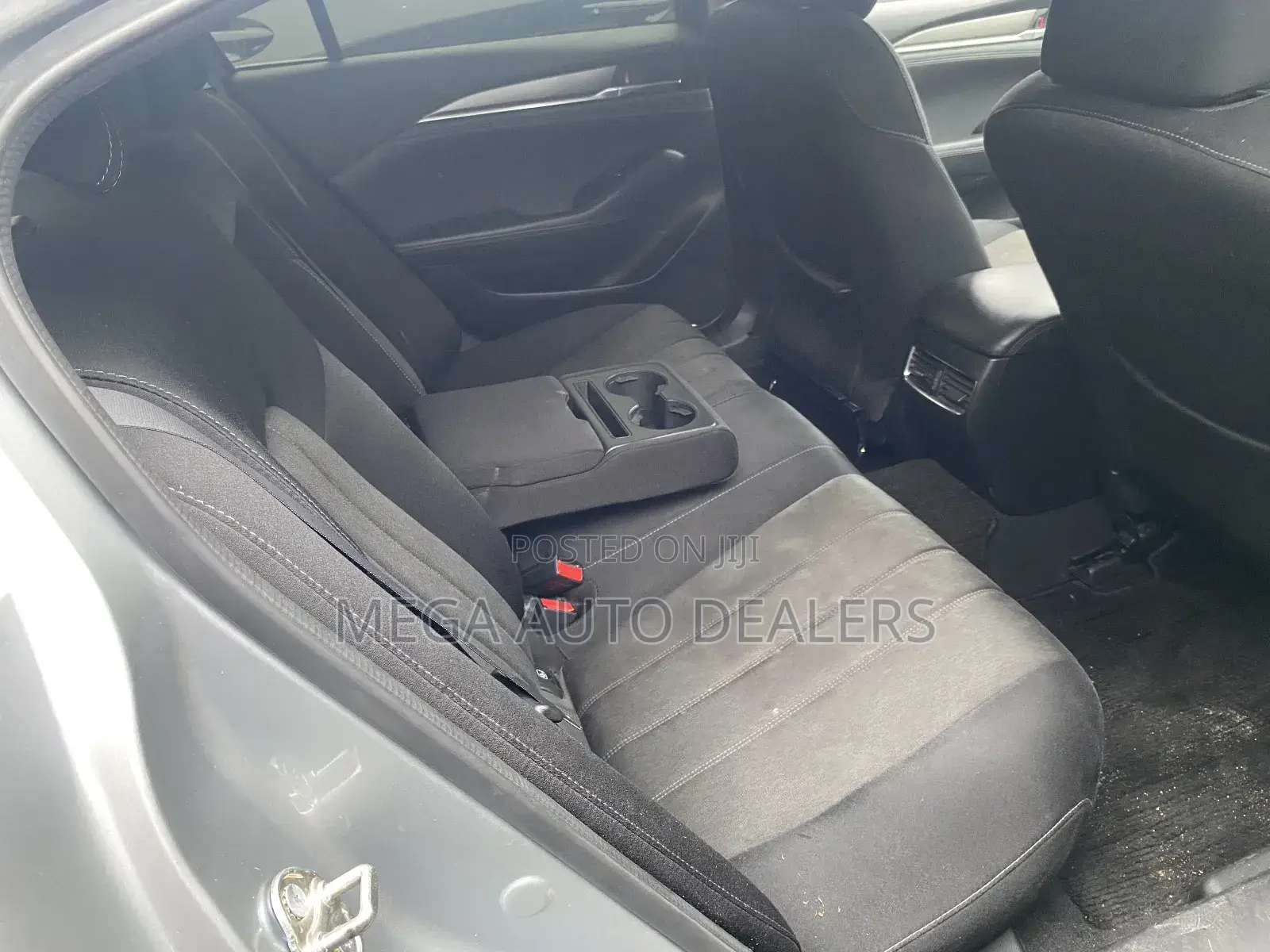 Mazda Atenza 2018 Silver