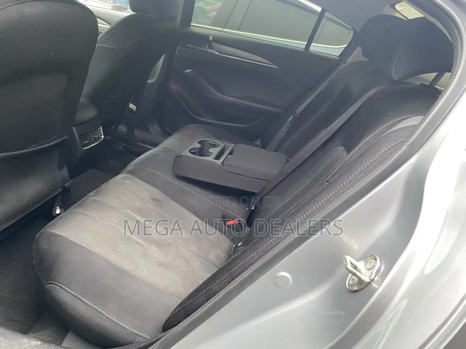 Mazda Atenza 2018 Silver