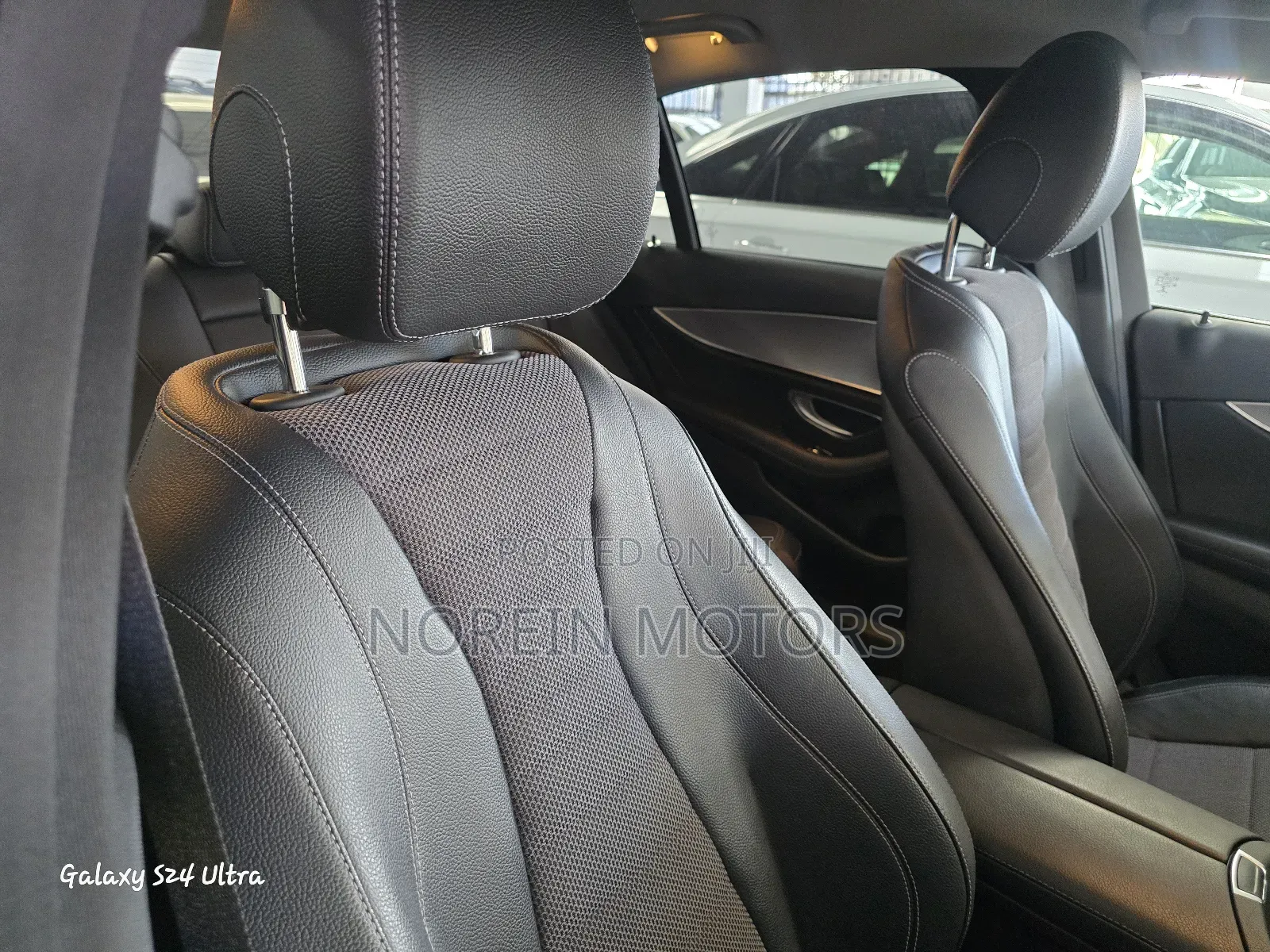 Mercedes-Benz E220 2019 Off white