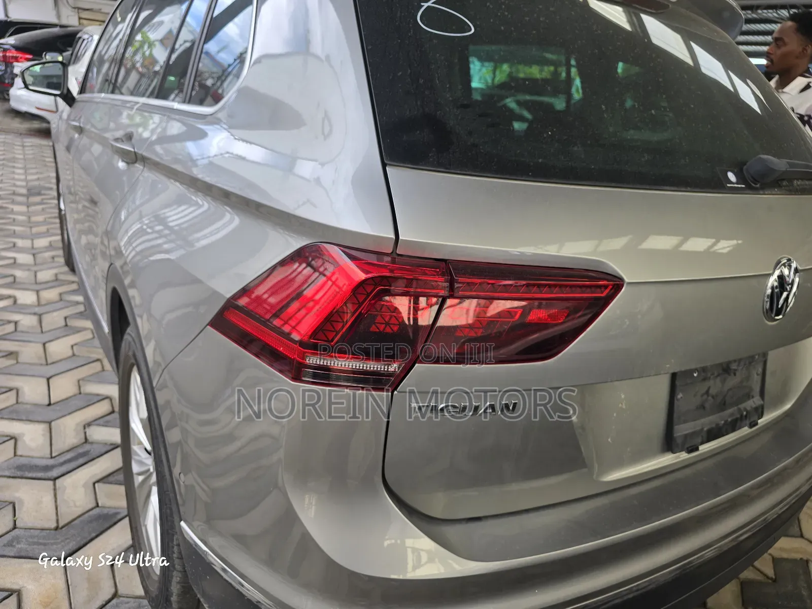Volkswagen Tiguan 2018 Gray
