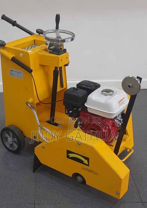 Hisaki Concrete Cutter With Honda Engine
