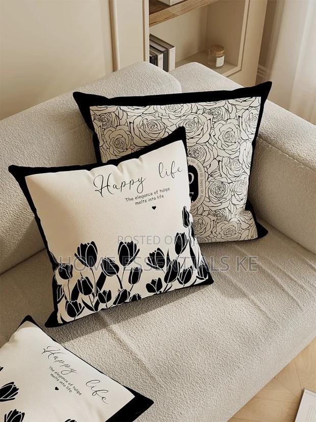 Light Luxury Abstract Art Cushion/Throw Pillow Cover 45*45cm - thumbnail 2